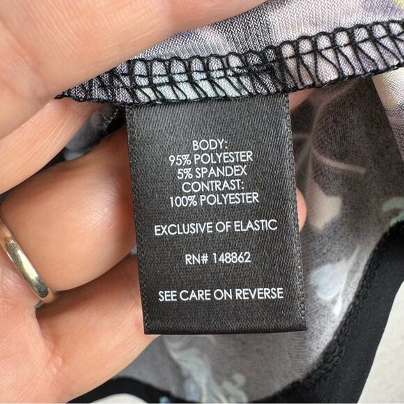 Torrid Studio Knit Off-Shoulder Smocked Chiffon Sleeve Swing Top Black Floral 3X - Picture 11 of 15